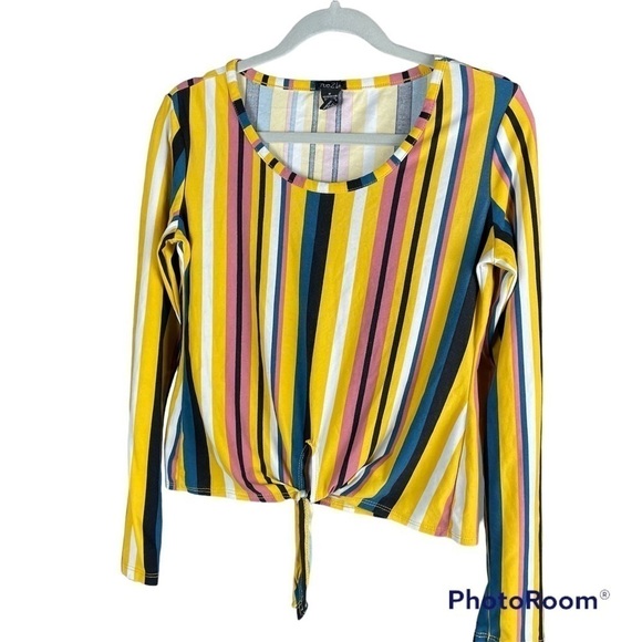 RUE21 Striped Front Tie Crop Top - Picture 1 of 6